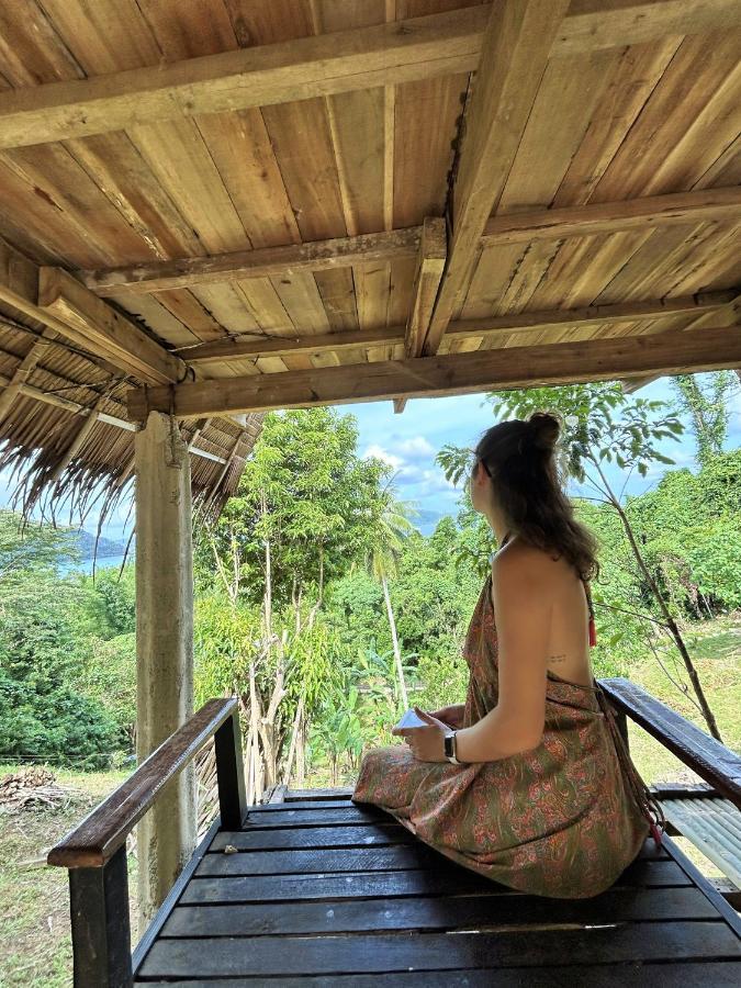 Forest Camp El Nido Luaran gambar